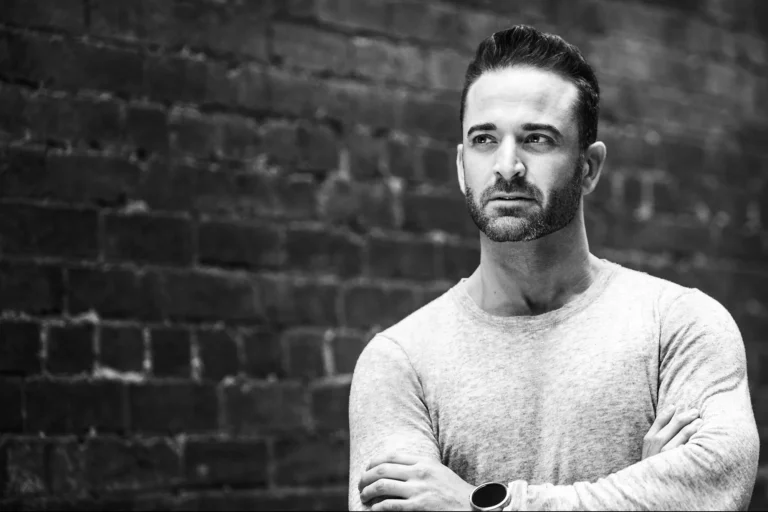 Tap Into These AI Loopholes to Generate 7-Figure Profits