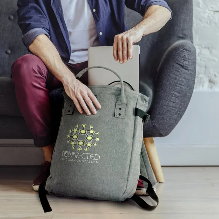 Traveling Professionals: Add This MacBook Air to Your Carry-on for Less Than 0