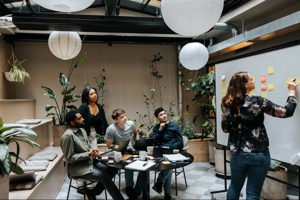 Shoppers and Workers Nonetheless Need Variety — Right here’s How Companies Can Get It Proper Shoppers and Workers Nonetheless Need Variety — Right here’s How Companies Can Get It Proper