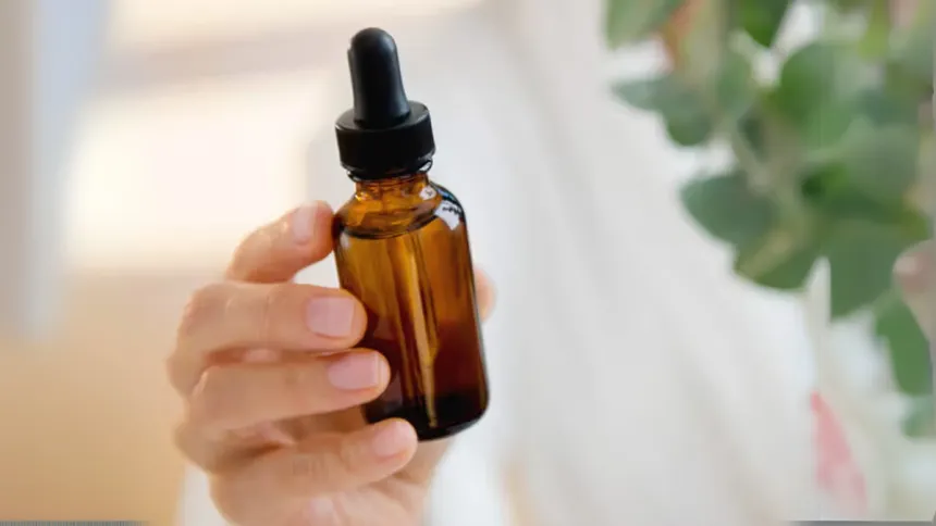 Natural Relief: How Essential Oils Can Help with Menopause