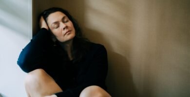 Many Women Still Unsure They’re In Perimenopause. What Are the Signs?